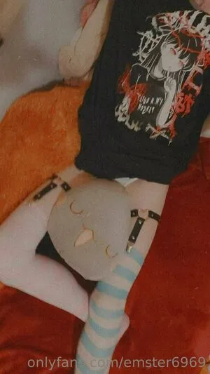 Emster6969 OnlyFans Leaked Free Thumbnail Picture - #HZ0h889PVQ