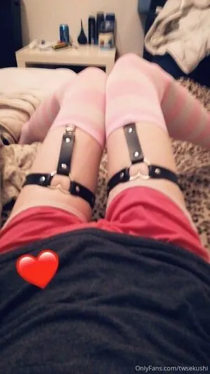 Emster6969 OnlyFans Leaked Free Thumbnail Picture - #QOD5ktpsvd