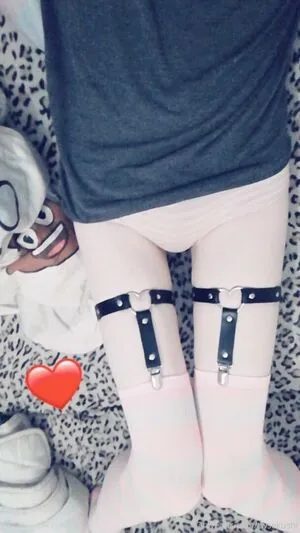 Emster6969 OnlyFans Leaked Free Thumbnail Picture - #djfWgHm19j