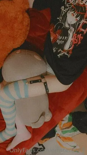 Emster6969 OnlyFans Leaked Free Thumbnail Picture - #iBYUciBajK