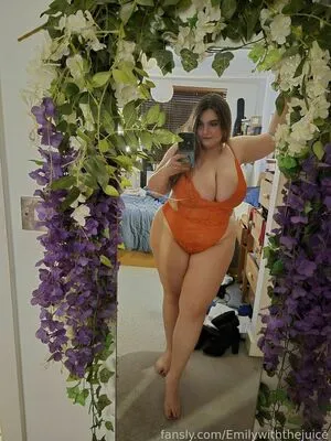 Emstreams OnlyFans Leaked Free Thumbnail Picture - #PGvcY1h6Yg