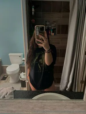 Emswrldxo OnlyFans Leaked Free Thumbnail Picture - #6kPWUDUCag