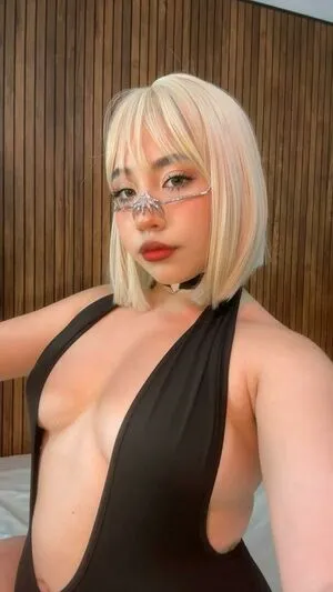 Emy Evie OnlyFans Leaked Free Thumbnail Picture - #ei43ueVi4i