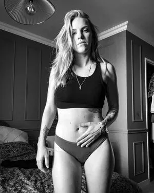 Emy Ltr OnlyFans Leaked Free Thumbnail Picture - #UK9zsPp4mN