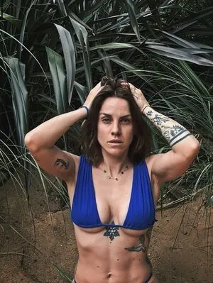 Emy Ltr OnlyFans Leaked Free Thumbnail Picture - #WSdVL9xvww