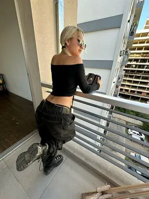 Emylee01 OnlyFans Leaked Free Thumbnail Picture - #1T8liVdnL3