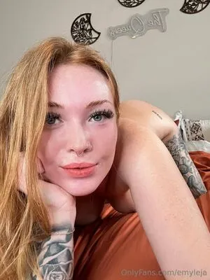 Emyleja OnlyFans Leaked Free Thumbnail Picture - #DPCuqAgZWd