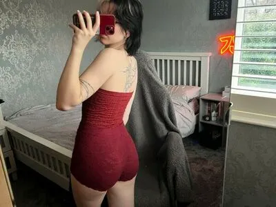 Emzeeni OnlyFans Leaked Free Thumbnail Picture - #e4xKmaFcG1