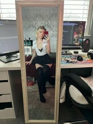 Emzeeni OnlyFans Leaked Free Thumbnail Picture - #eSXPScZkeg