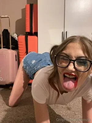 Emzjb OnlyFans Leaked Free Thumbnail Picture - #7qpdcotC1A