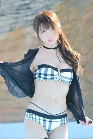 Enako OnlyFans Leaked Free Thumbnail Picture - #SpLEValNz9