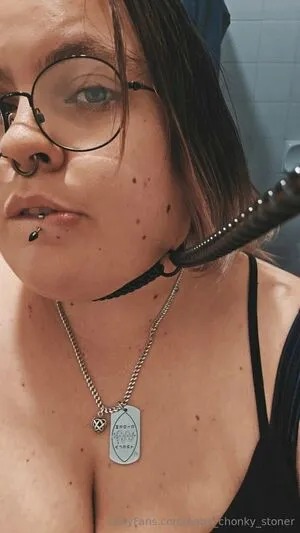 Enby Chonky Stoner OnlyFans Leaked Free Thumbnail Picture - #FYfrxpJgc1