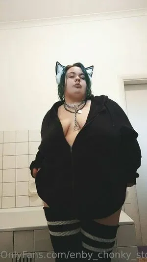 Enby Chonky Stoner OnlyFans Leaked Free Thumbnail Picture - #zKIMgMpnHq