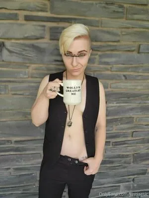 Enbyenvy3 OnlyFans Leaked Free Thumbnail Picture - #b0vB5OhqK1