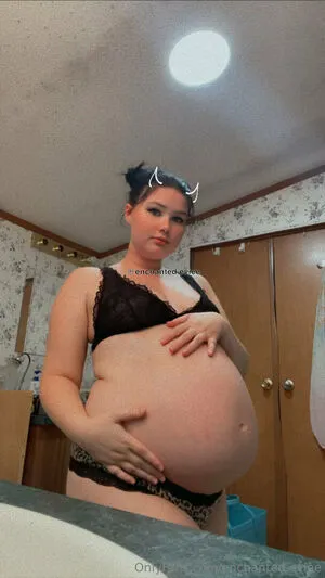 Enchanted Eviee OnlyFans Leaked Free Thumbnail Picture - #eJVDNzczPq