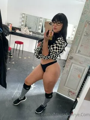 Enchantresssahrye OnlyFans Leaked Free Thumbnail Picture - #i4VFn6zOlC