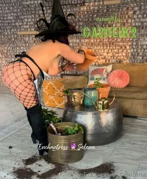 Enchantressselenafree OnlyFans Leaked Free Thumbnail Picture - #AOWxvyan5Y