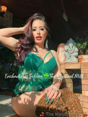 Enchantressselenafree OnlyFans Leaked Free Thumbnail Picture - #r9j3iqwvZR