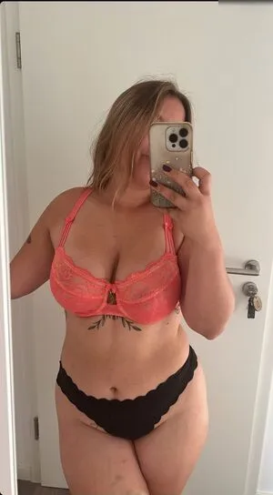 Endlich Zufrieden OnlyFans Leaked Free Thumbnail Picture - #29Lv2r9IYi