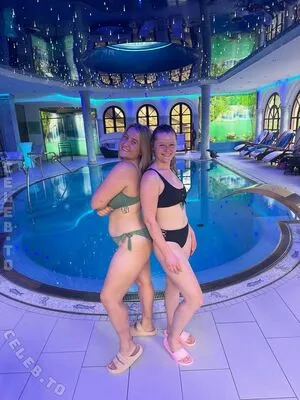 Endlich Zufrieden OnlyFans Leaked Free Thumbnail Picture - #4BqoNPL4lJ