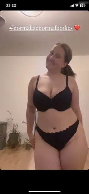 Endlich Zufrieden OnlyFans Leaked Free Thumbnail Picture - #7FPTWKSQxs