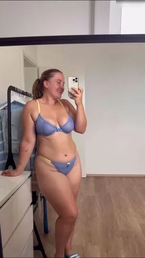 Endlich Zufrieden OnlyFans Leaked Free Thumbnail Picture - #gh8w3DJGa1