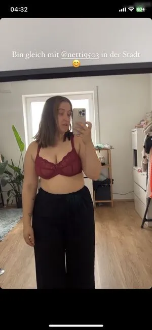 Endlich Zufrieden OnlyFans Leaked Free Thumbnail Picture - #r0Sl8jw0w5