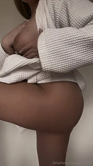 Enireves OnlyFans Leaked Free Thumbnail Picture - #UiDIihIDXt