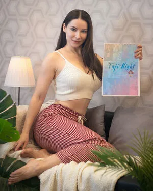 Enji Night OnlyFans Leaked Free Thumbnail Picture - #ISvN628TpA