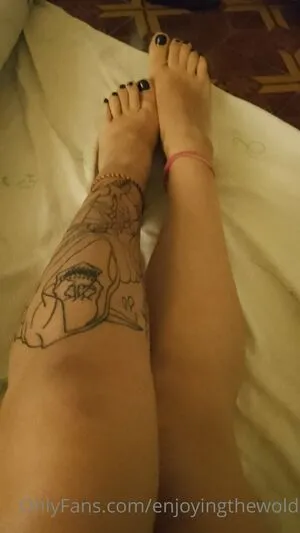 Enjoyingthewold OnlyFans Leaked Free Thumbnail Picture - #luoan4agre