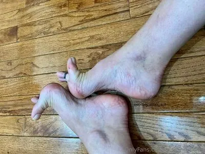 Enticing Soles OnlyFans Leaked Free Thumbnail Picture - #3xmg6DZZCb