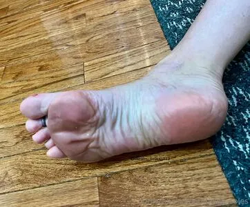 Enticing Soles OnlyFans Leaked Free Thumbnail Picture - #5ezfQrMyA9