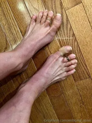 Enticing Soles OnlyFans Leaked Free Thumbnail Picture - #GaoQEOsA5F