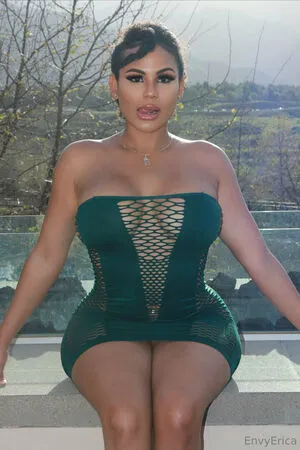 Envyericaxxx OnlyFans Leaked Free Thumbnail Picture - #9AFLxB2s69