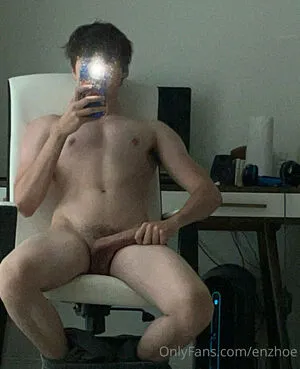 Enzhoe OnlyFans Leaked Free Thumbnail Picture - #0L2IJDGWnb