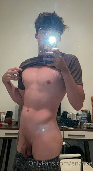 Enzhoe OnlyFans Leaked Free Thumbnail Picture - #aCdH9j8rA9