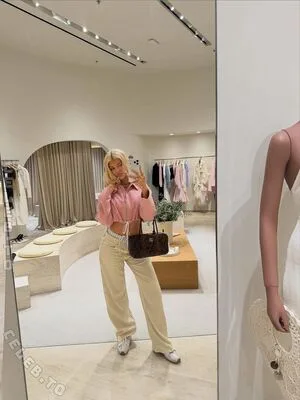 Era Istrefi OnlyFans Leaked Free Thumbnail Picture - #Haq4Tm3VIc