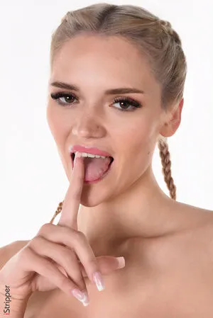 Era Queen OnlyFans Leaked Free Thumbnail Picture - #FYwlEylEhH