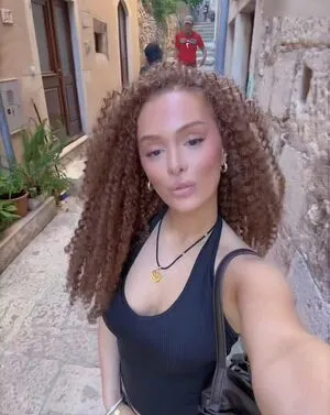 Erda OnlyFans Leaked Free Thumbnail Picture - #dacBdW8MhD