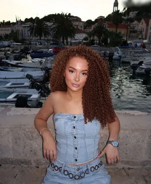 Erda OnlyFans Leaked Free Thumbnail Picture - #eceeeSORAo