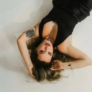 Ericaleann OnlyFans Leaked Free Thumbnail Picture - #CwNIAhPwea