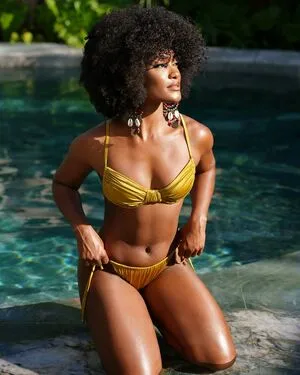 Erika Januza OnlyFans Leaked Free Thumbnail Picture - #0xDvuUYvUH