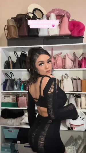 Erika M Diaz OnlyFans Leaked Free Thumbnail Picture - #D9umy8MiH2