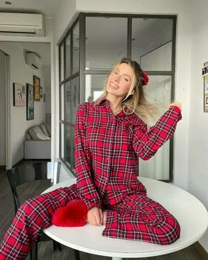 Erika Turcan OnlyFans Leaked Free Thumbnail Picture - #6mNAX15gUG
