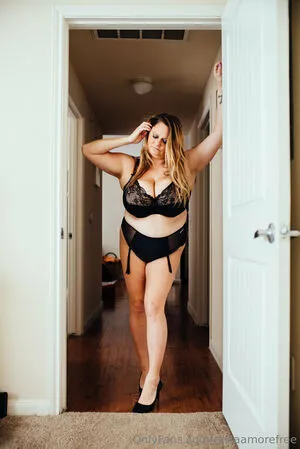 Erikaamorefree OnlyFans Leaked Free Thumbnail Picture - #ZINcUXbyEk