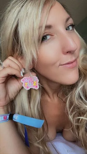Erikaswingz OnlyFans Leaked Free Thumbnail Picture - #US2dOQT4wG