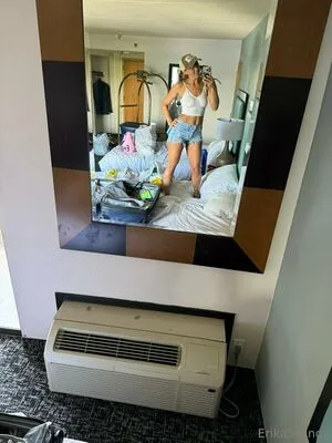 Erikaswingz OnlyFans Leaked Free Thumbnail Picture - #yzaOVmSDOd
