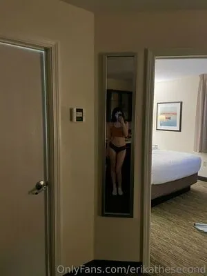 Erikathesecond OnlyFans Leaked Free Thumbnail Picture - #fQdJUpxjUT