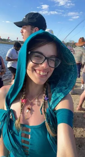 Erin Daugherty OnlyFans Leaked Free Thumbnail Picture - #DX2H3LzYYh