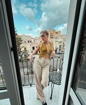 Erin Fay OnlyFans Leaked Free Thumbnail Picture - #3zK84VrAuy